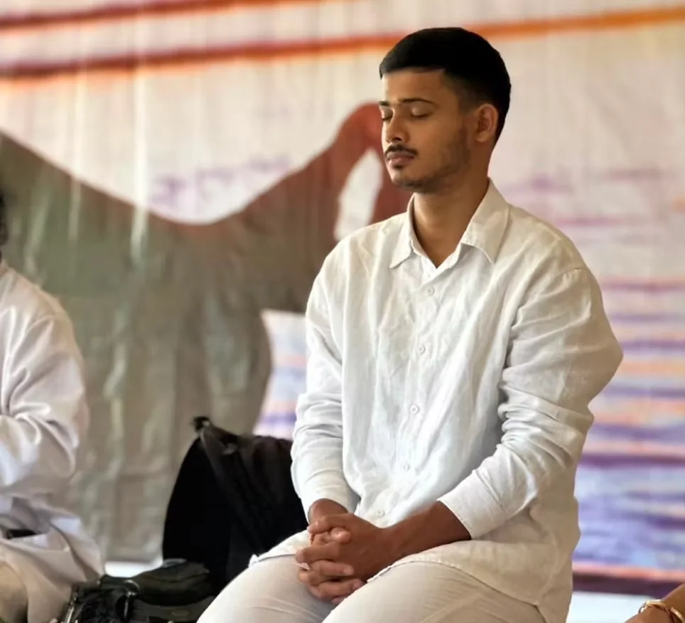 Yogi Akshat Ji